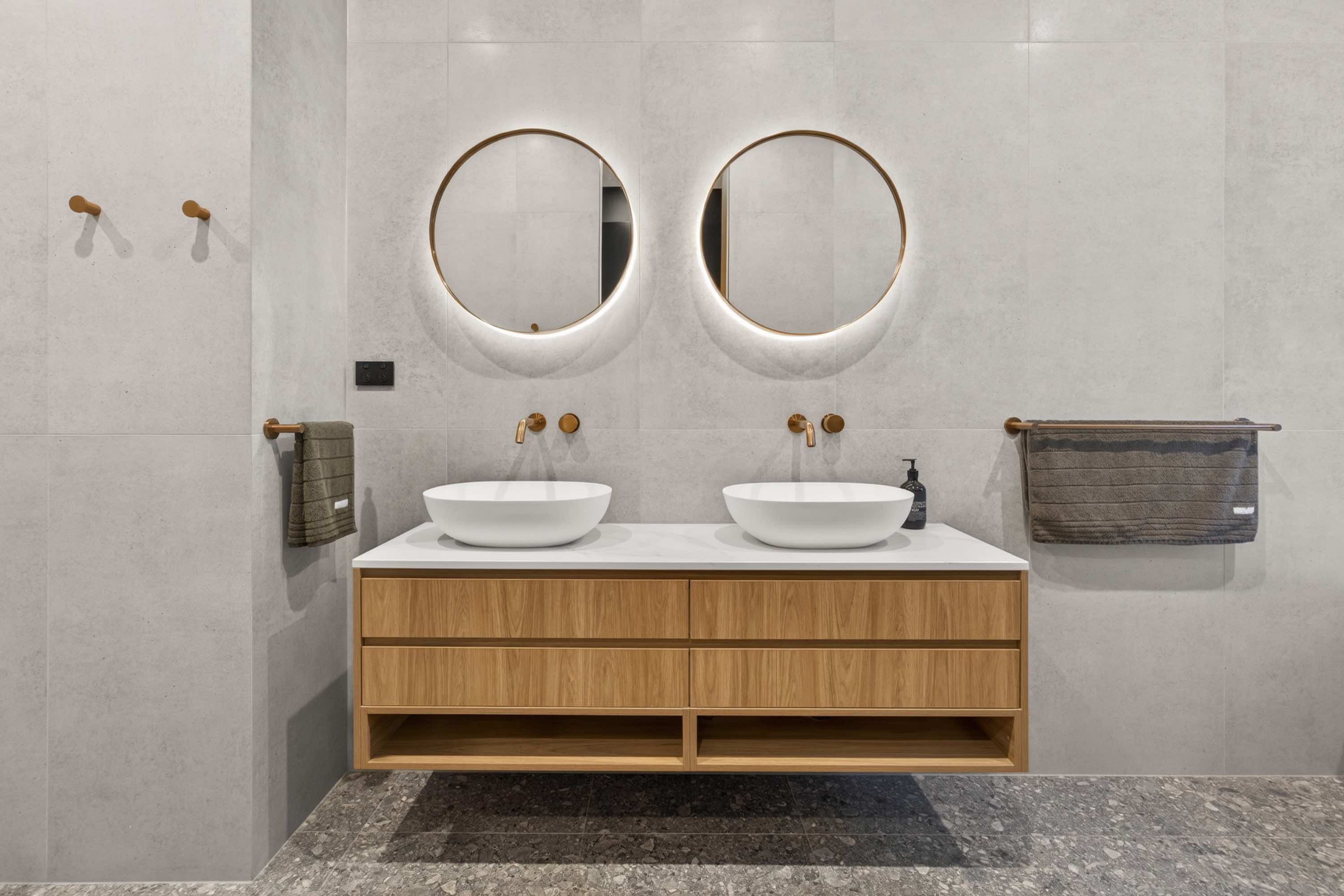 Canberra builder home ensuite professional real estate photography